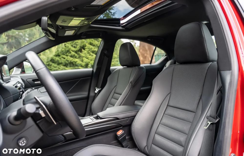 Lexus Inny - 16