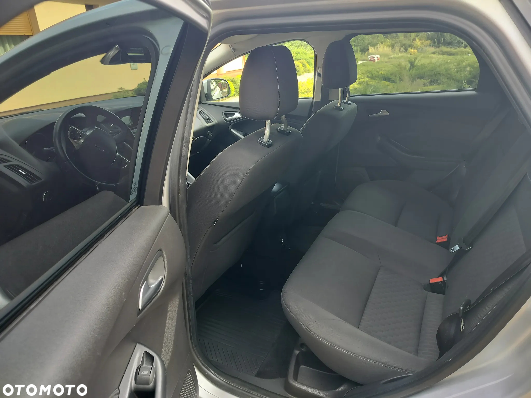 Ford Focus 1.6 EcoBoost Edition - 6