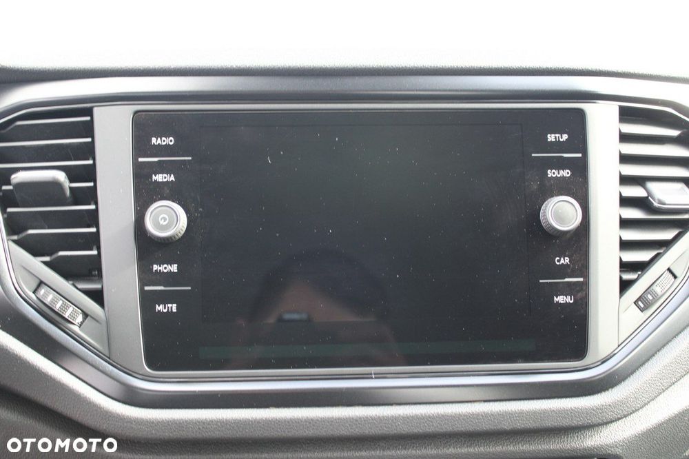 Volkswagen T-Roc - 17