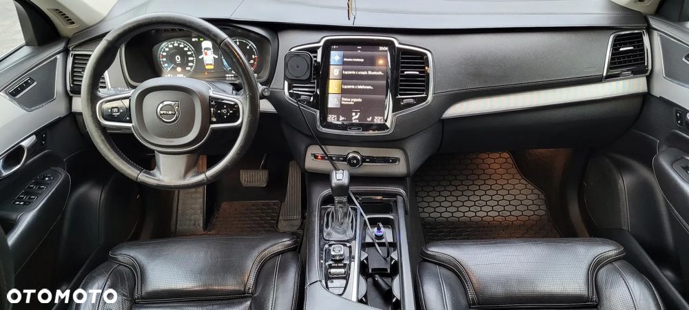 Volvo XC 90 D5 AWD Geartronic Inscription - 21