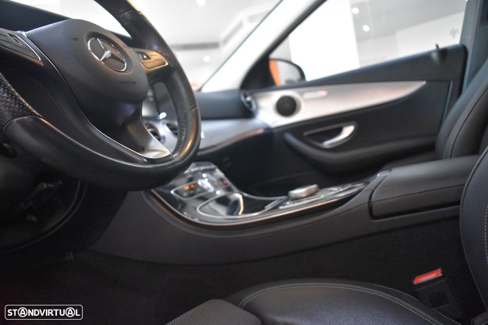 Mercedes-Benz E 220 d Avantgarde - 47