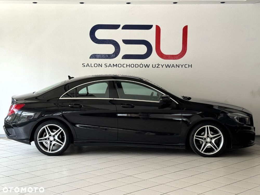 Mercedes-Benz CLA 180 AMG Line - 12