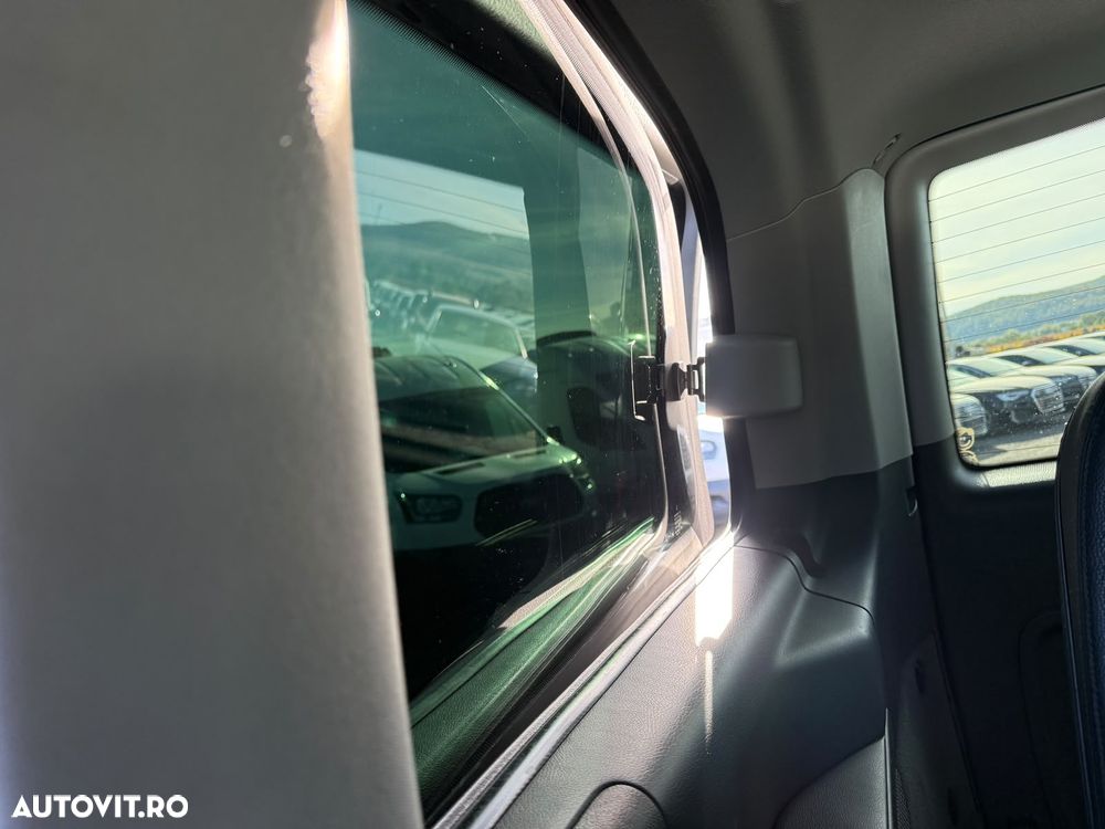Mercedes-Benz Viano - 8