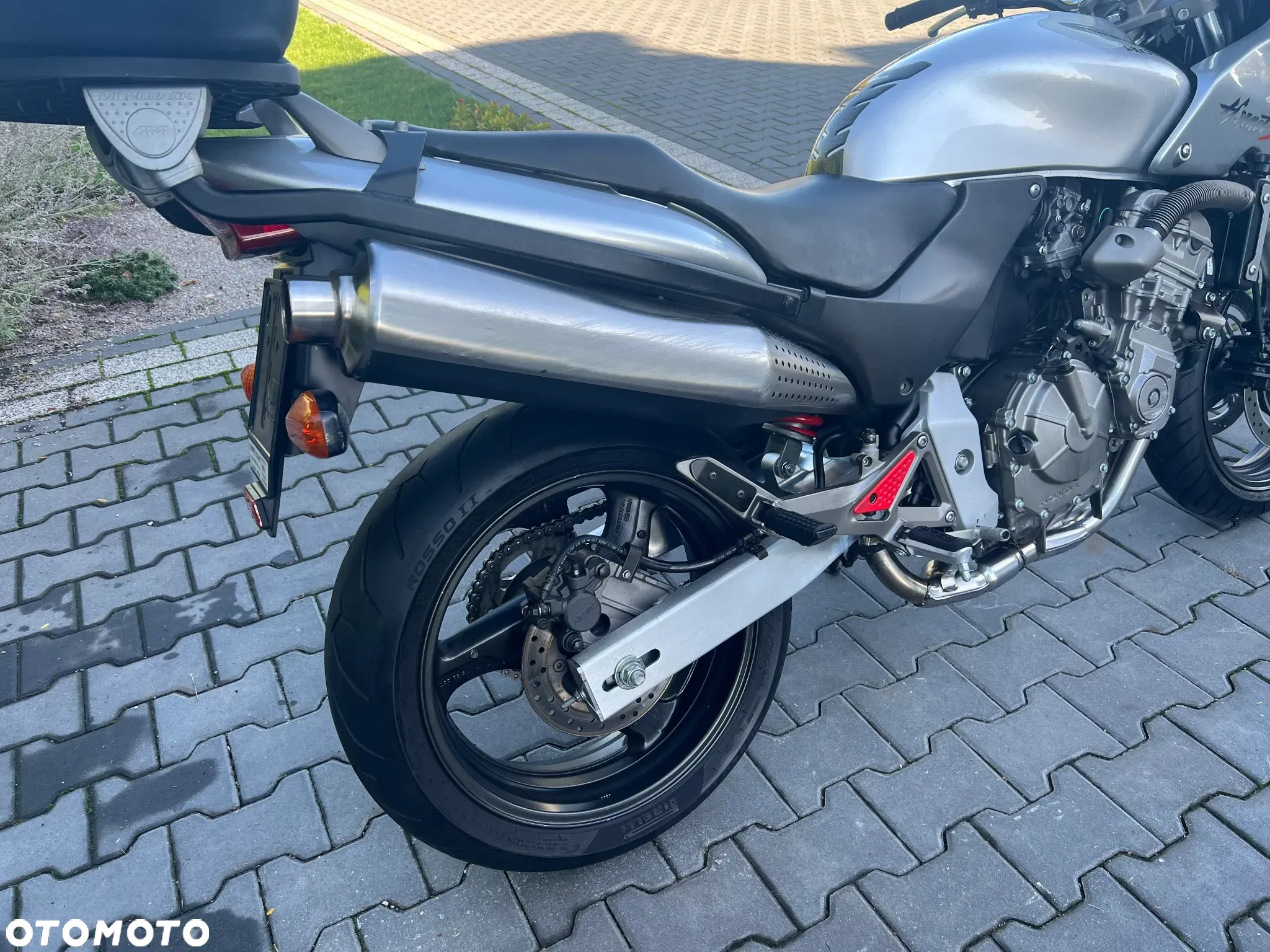 Honda Hornet - 15
