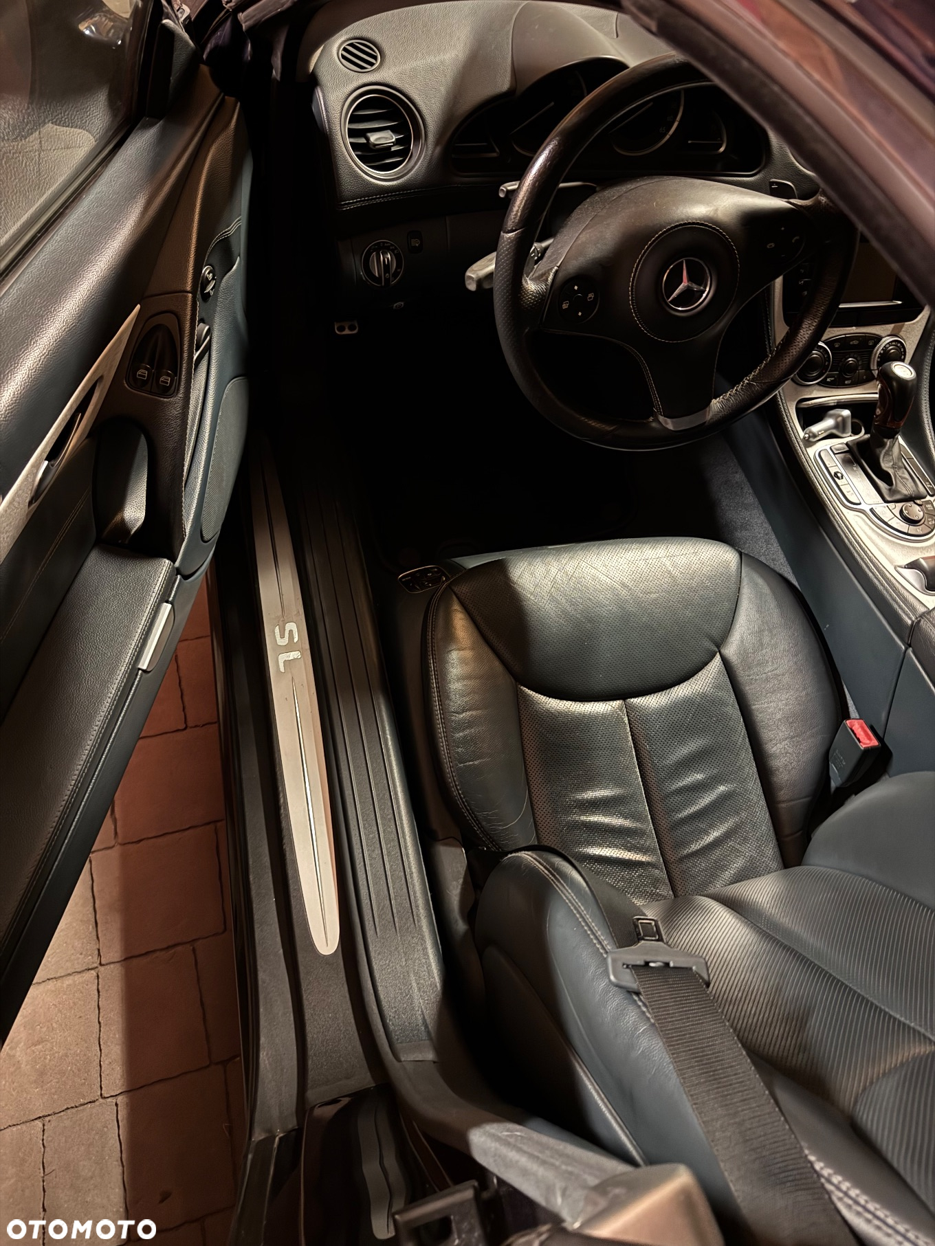Mercedes-Benz SL 500 - 13
