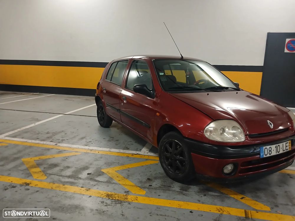 Renault Clio - 3