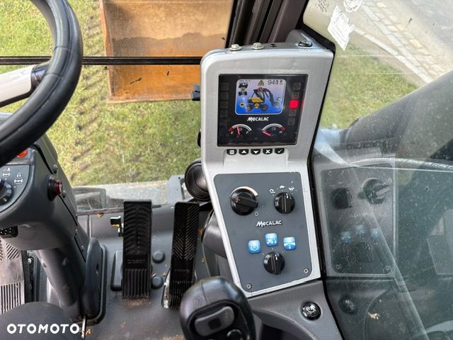 Mecalac 714 MWe - 7