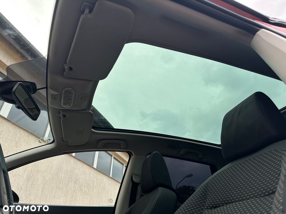 Nissan Qashqai+2 2.0 dCi DPF acenta - 31