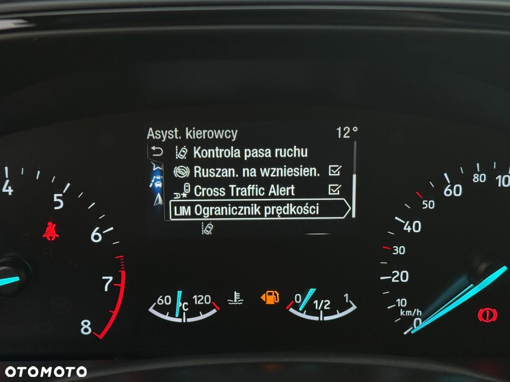 Ford Focus - 16