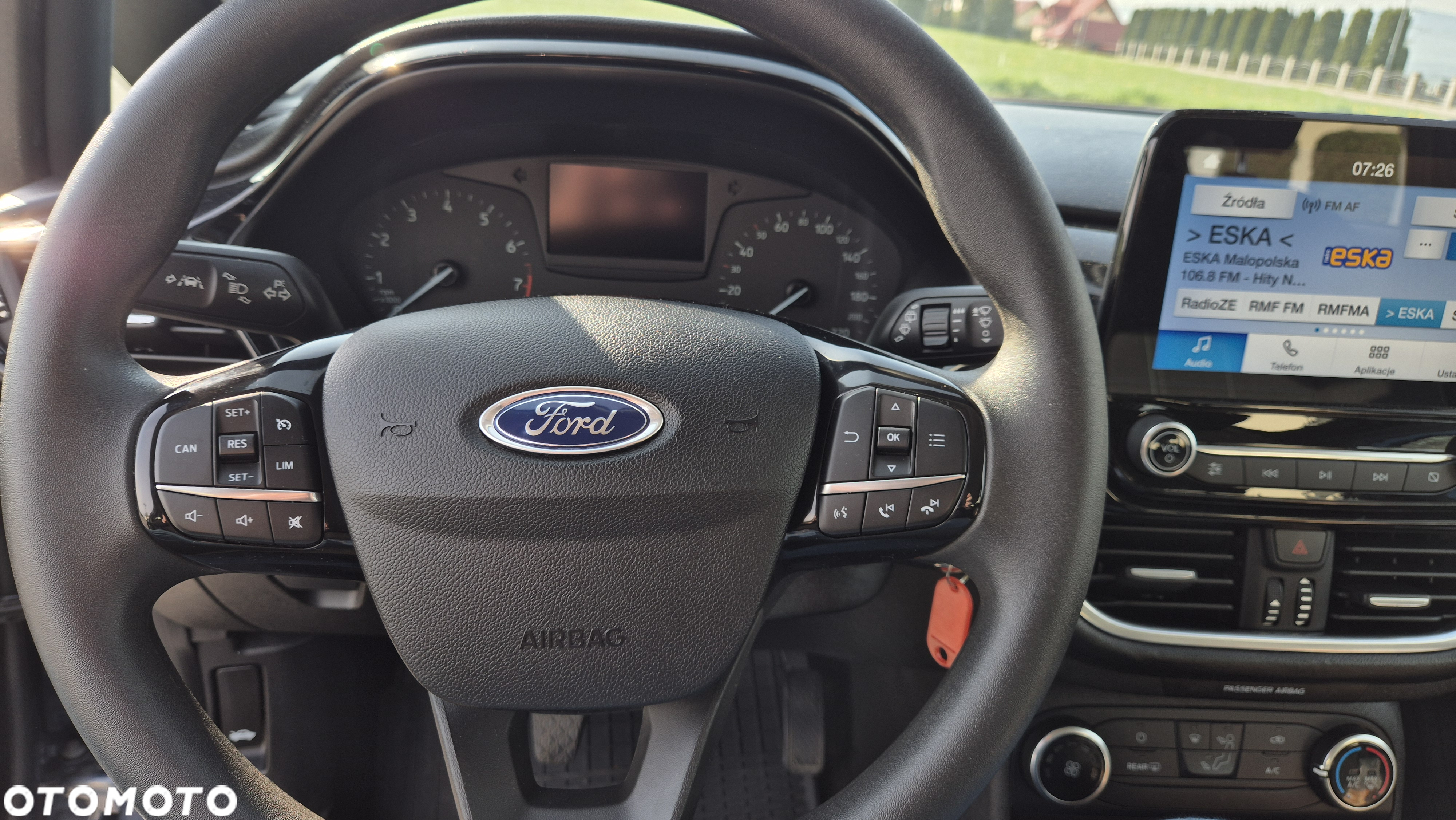Ford Fiesta 1.1 S&S COOL&CONNECT - 19