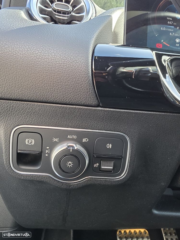 Mercedes-Benz GLA 250 e 8G-DCT AMG Line - 26