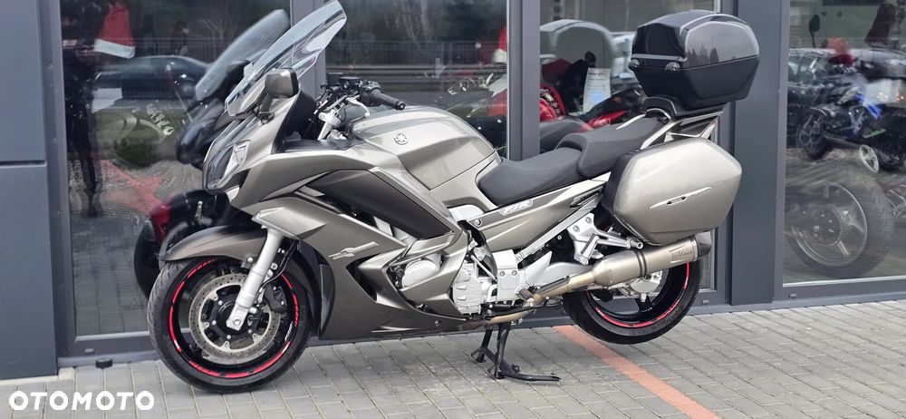 Yamaha FJR - 22