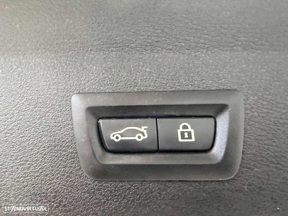 BMW X1 16 d sDrive Line Sport - 36