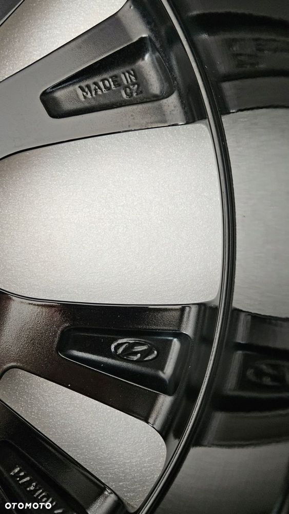 FELGA HYUNDAI i30 III TUCSON 8x19 19 ET55 5x114,3 - 14