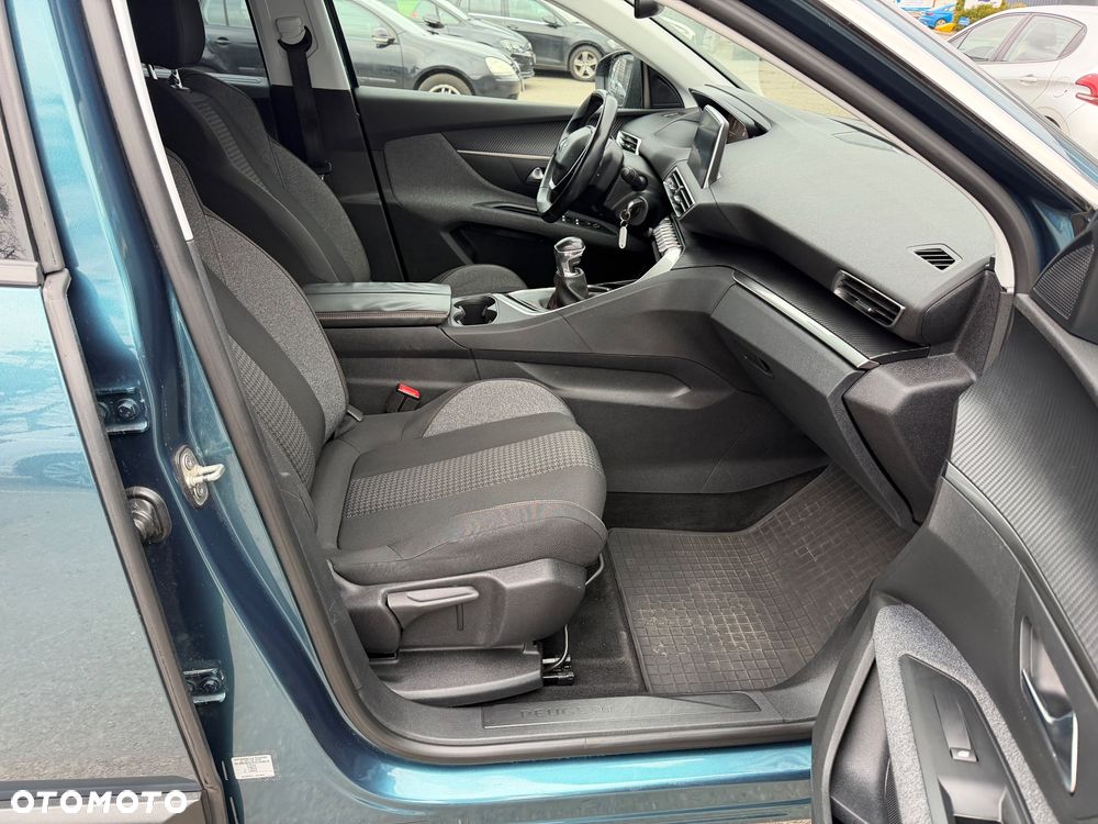 Peugeot 5008 BlueHDi 120 Active - 10