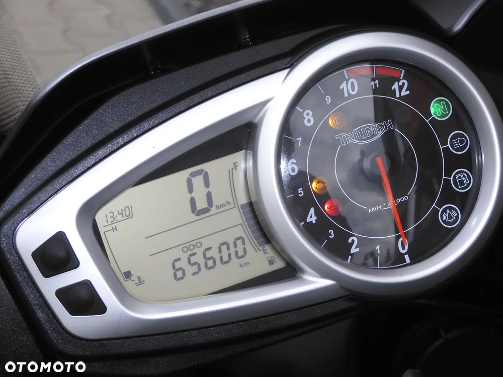 Triumph Tiger - 34