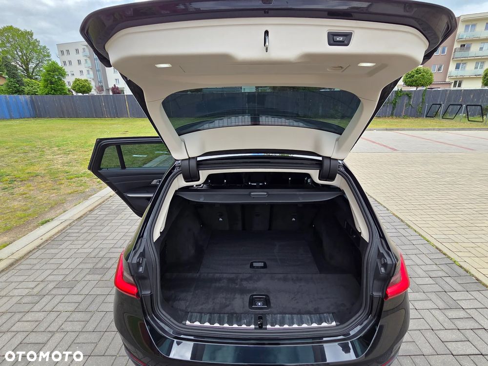 BMW Seria 3 320d M Sport Shadow sport - 39
