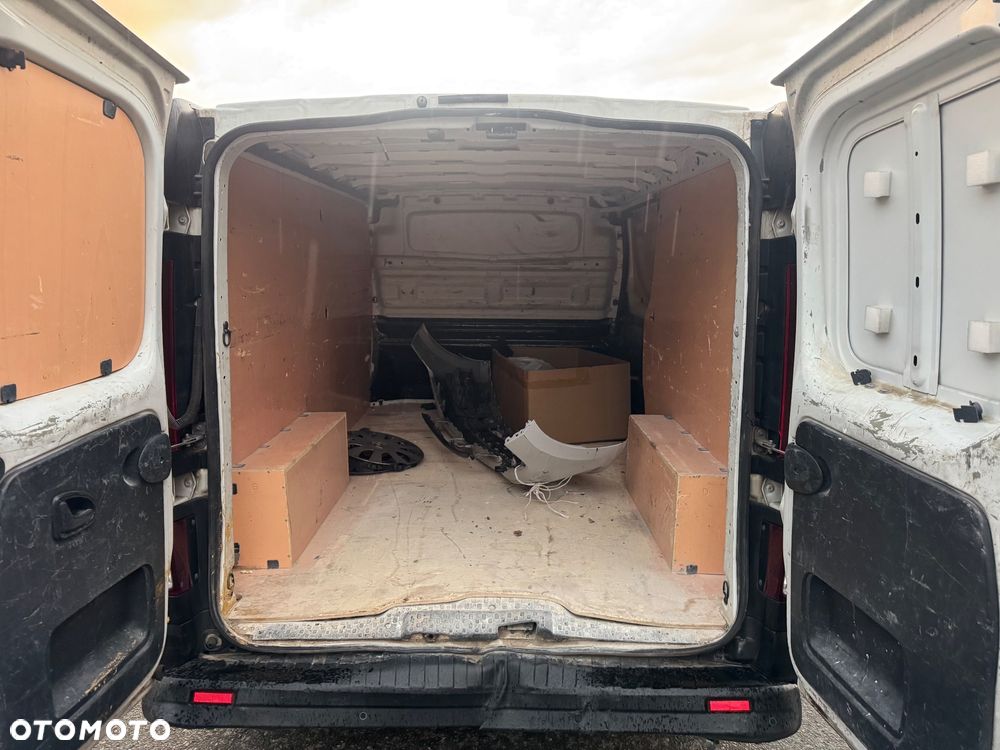 Renault Trafic - 9