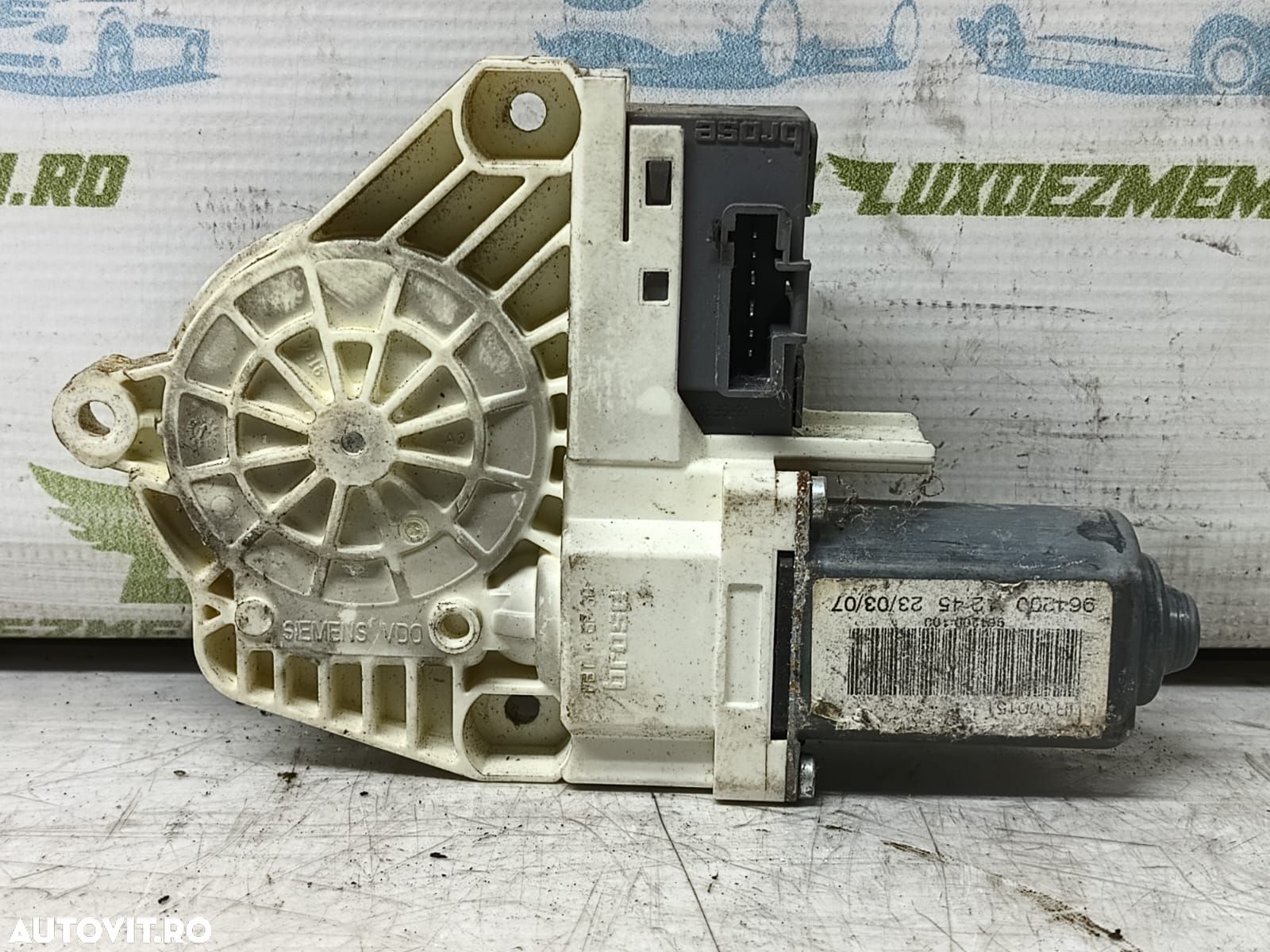 Macara geam stanga spate 0536010002 Audi A4 B8/8K [2007 - 2011] - 1
