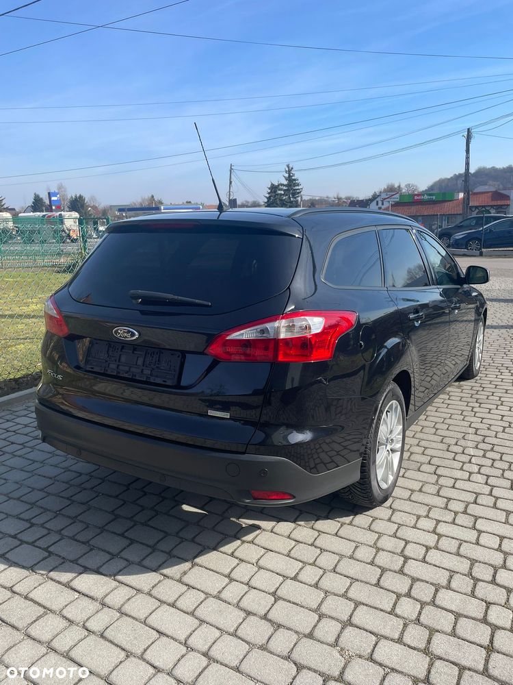 Ford Focus - 8