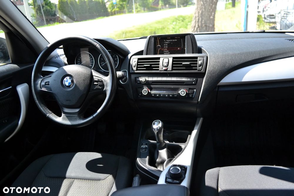 BMW Seria 1 118i Sport Line - 7