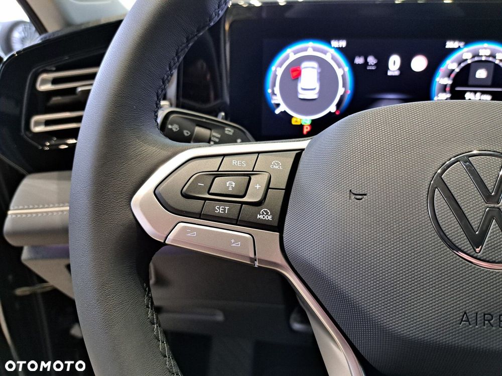 Volkswagen Tiguan 1.5 eHybrid PHEV 150kW Elegance DSG - 23