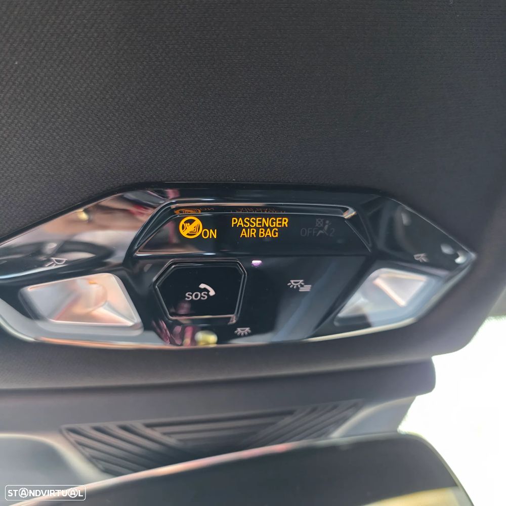 BMW 120 d Pack Desportivo M - 10