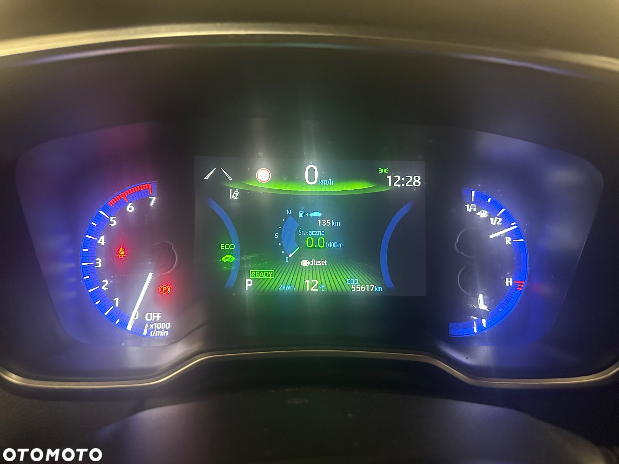 Toyota Corolla 1.8 Hybrid Comfort - 12