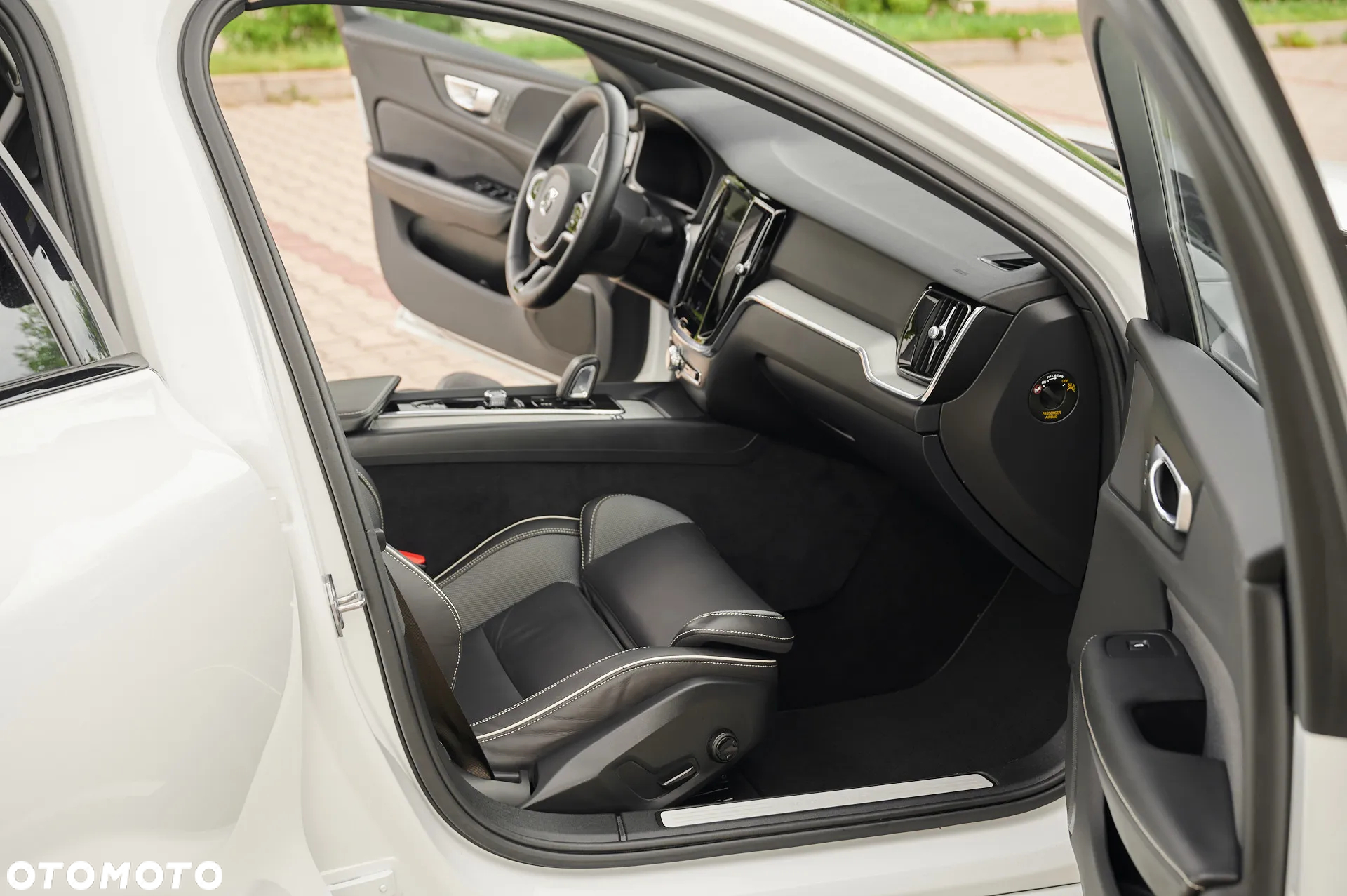 Volvo S60 B4 B Geartronic RDesign - 25
