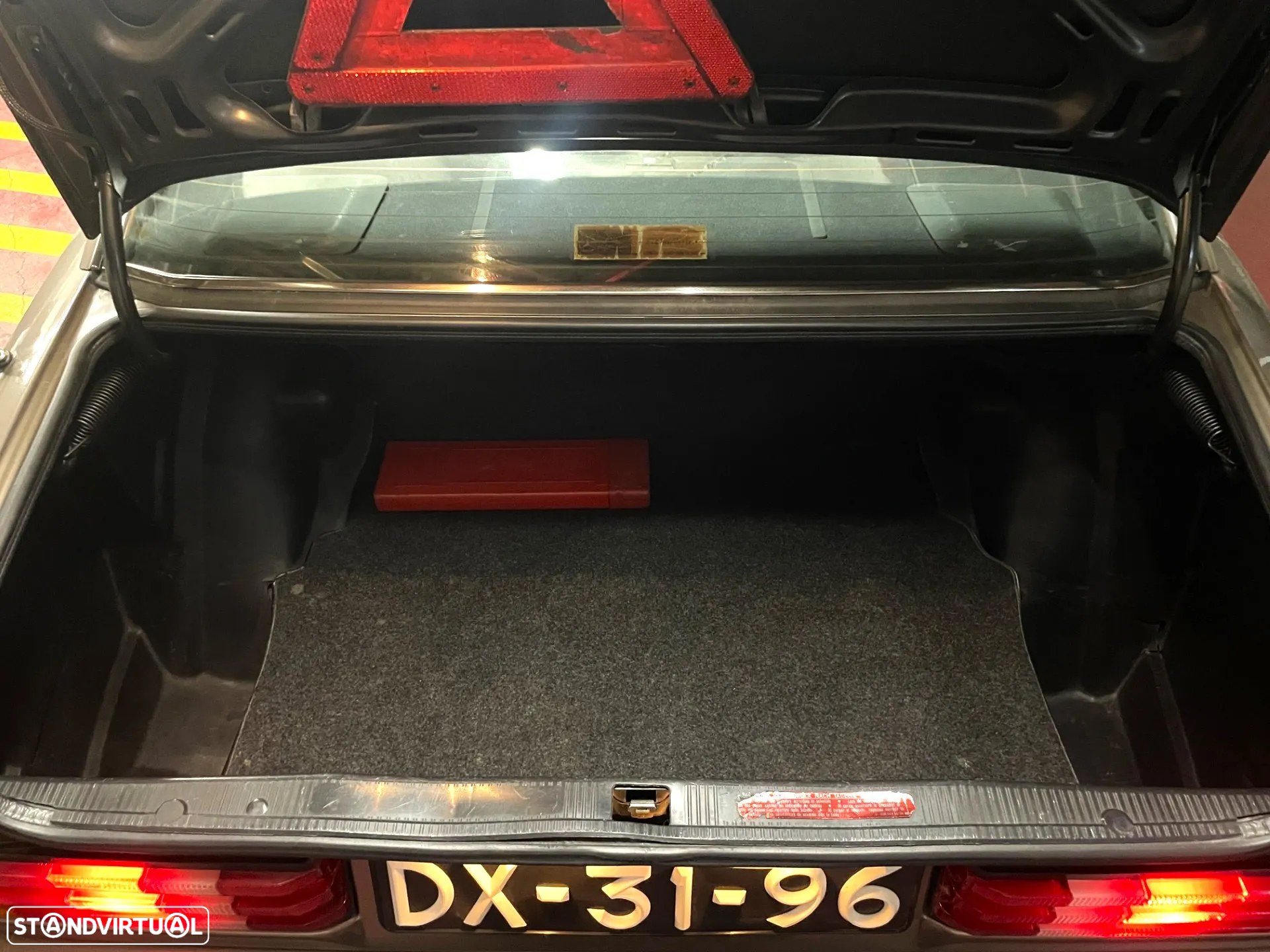 Mercedes-Benz 190 E 2.0 - 14