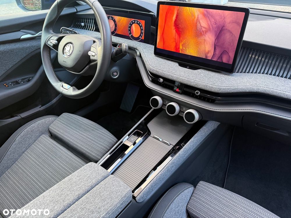 Skoda Superb 2.0 TDI SCR 4x4 Selection DSG - 25