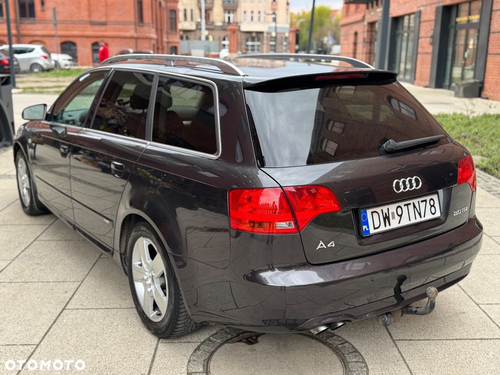 Audi A4 Avant - 5