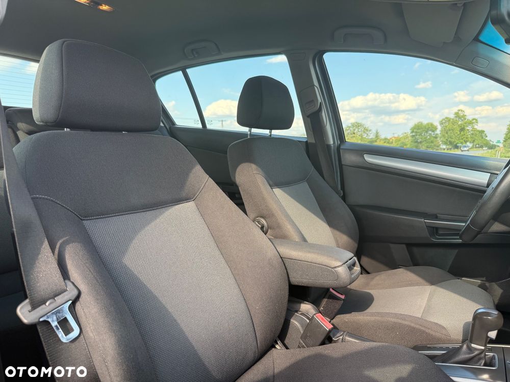 Opel Astra 1.8 Automatik Cosmo - 15