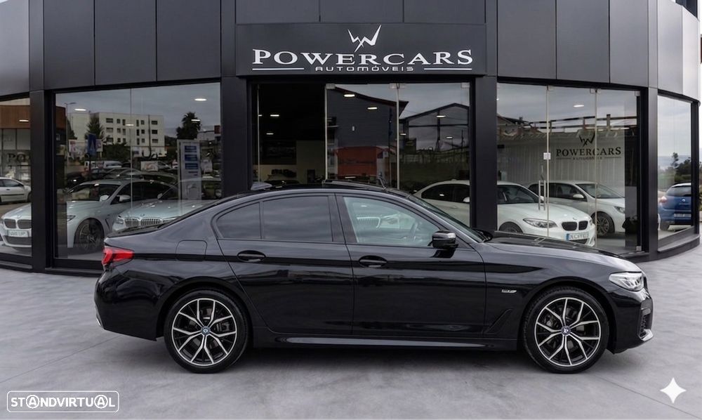 BMW 530 e Pack Desportivo M - 10