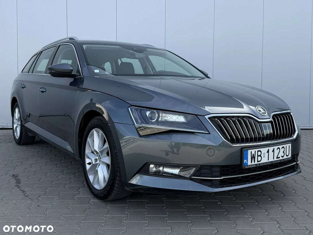Skoda Superb 2.0 TDI Style DSG - 3