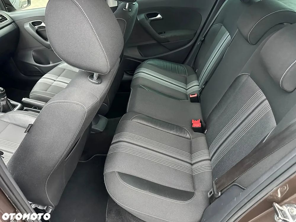 Volkswagen Polo - 16