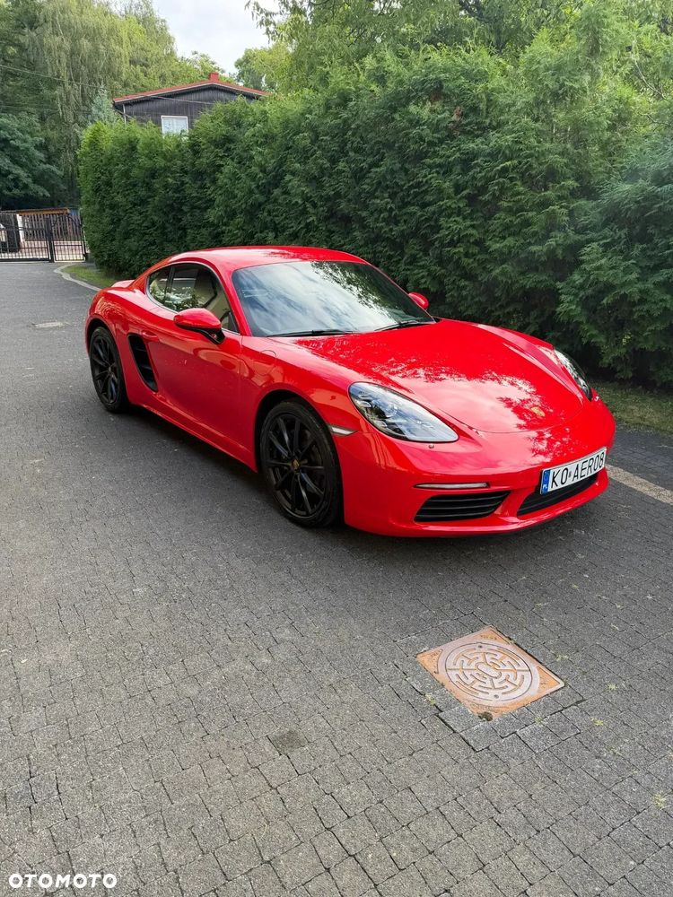 Porsche 718 Cayman - 8