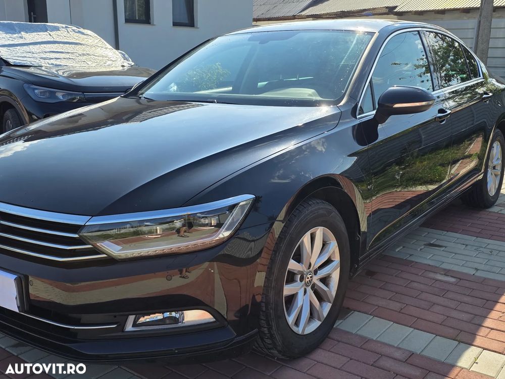 Volkswagen Passat 2.0 TDI Comfortline - 8
