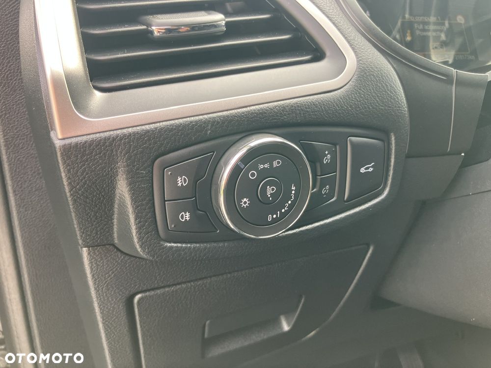 Ford S-Max 2.0 TDCi Titanium PowerShift - 28