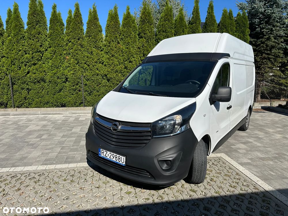 Opel Vivaro - 2
