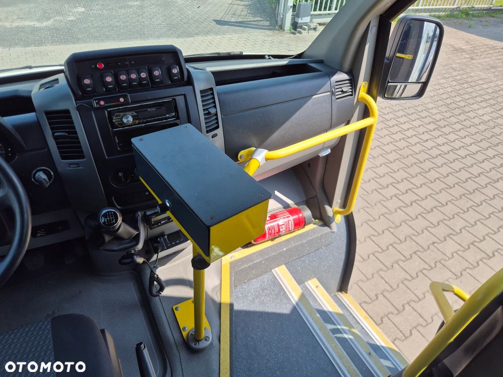 Volkswagen CRAFTER / SPROWADZONY / KLIMA / EEV - 30
