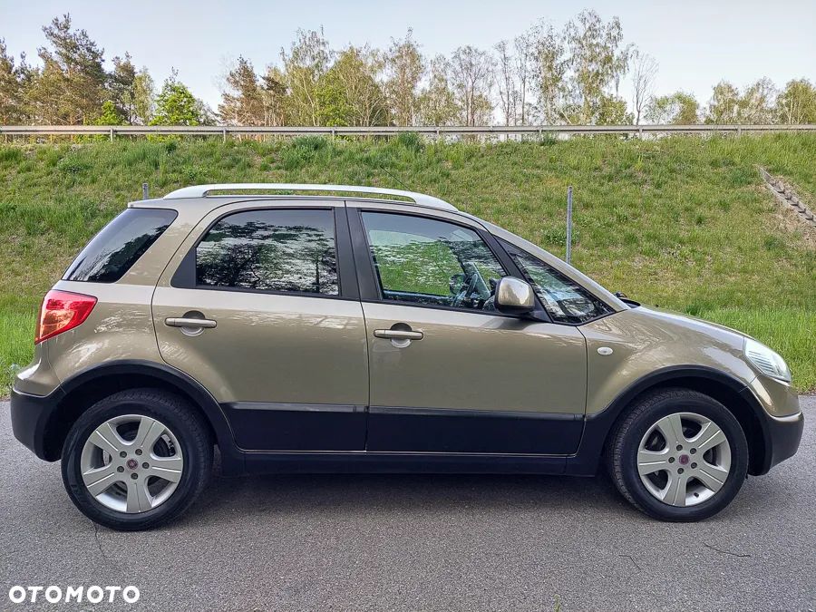 Fiat Sedici - 15