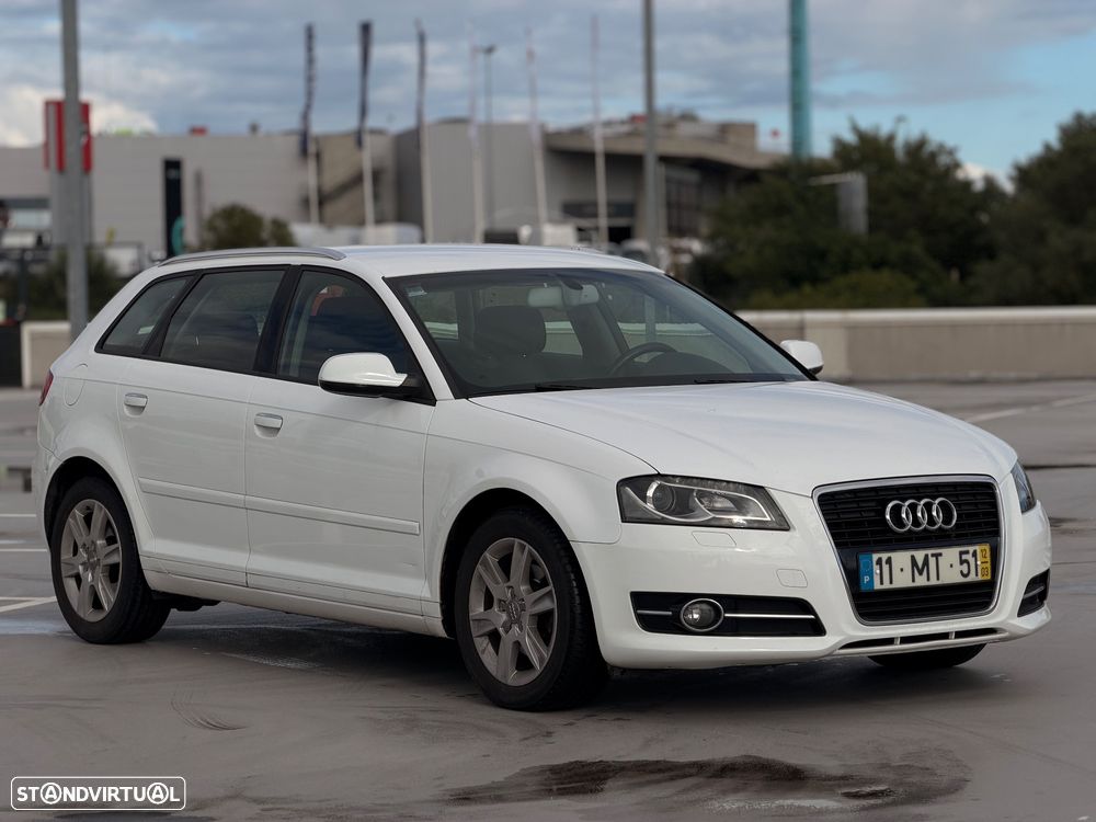 Audi A3 Sportback 1.6 TDI Sport - 2