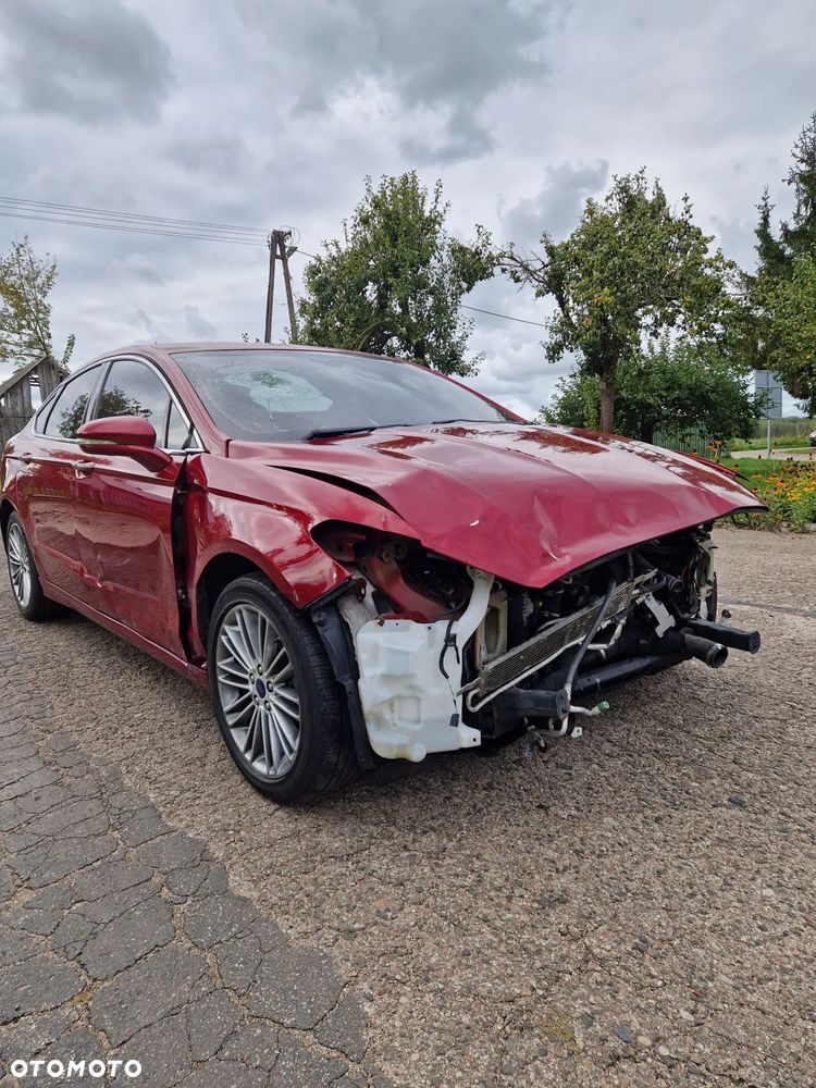 Ford Fusion 2.0 EcoBoost Titanium - 5