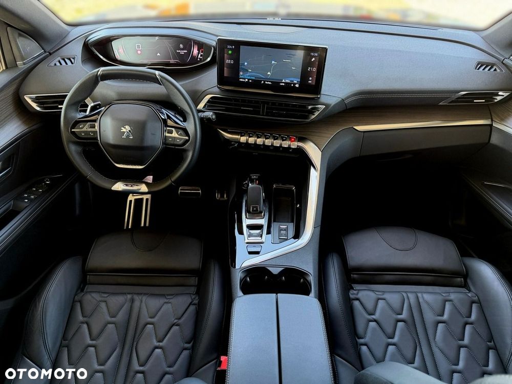 Peugeot 5008 - 18