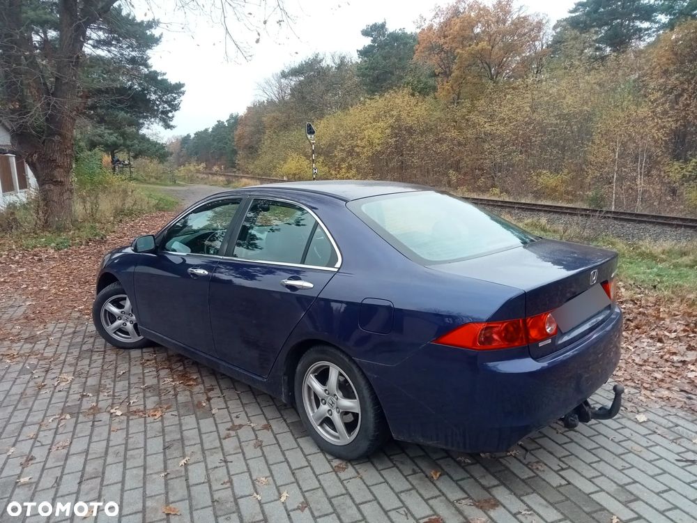 Honda Accord 2.0 Comfort - 3
