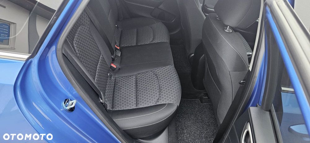 Kia Ceed - 24