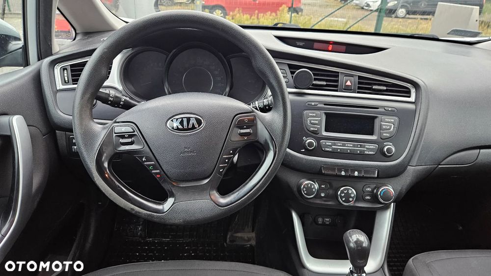 Kia Ceed 1.6 GDI M - 8