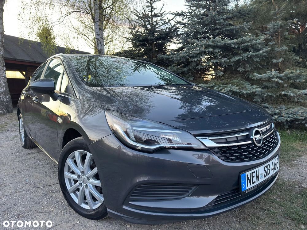 Opel Astra - 1