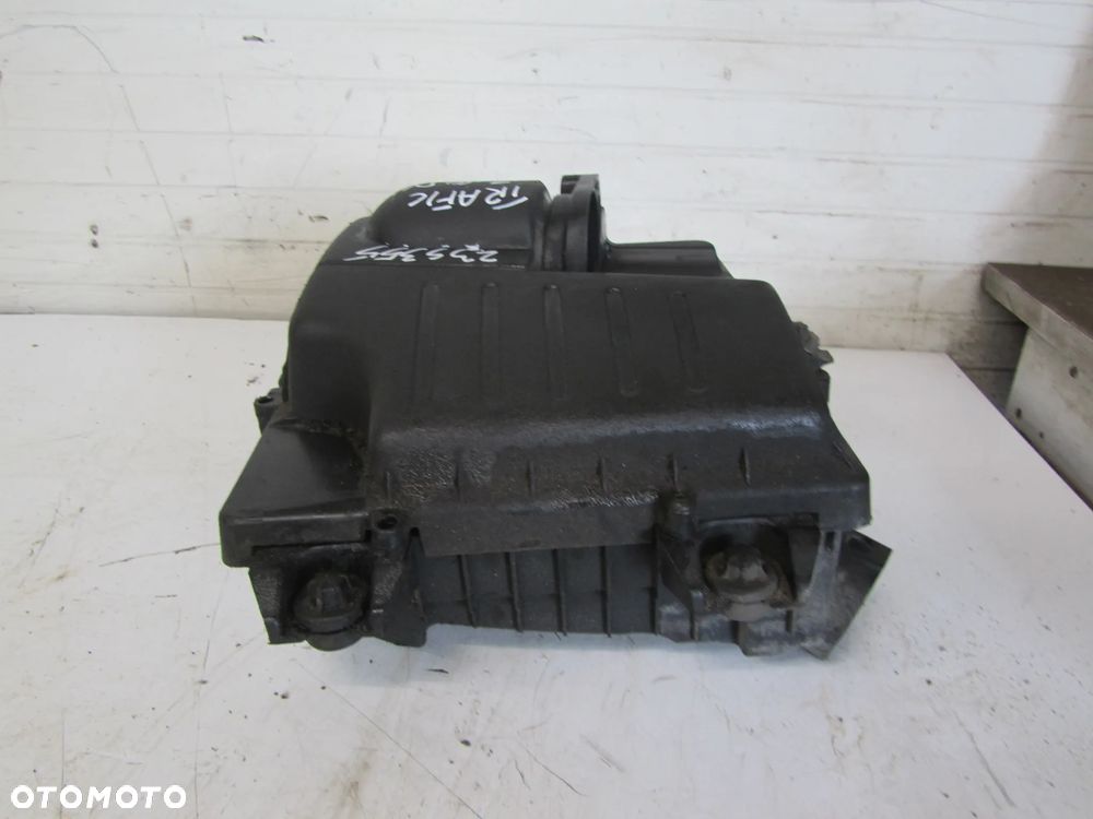 renault trafic-vivaro 06->obudowa filtra powietrza - 3